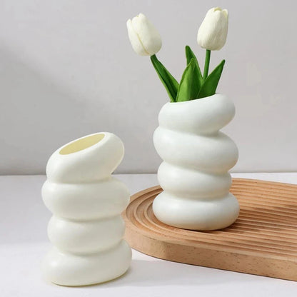 Plastic Spiral White Vase Nordic Flower Arrangement Container